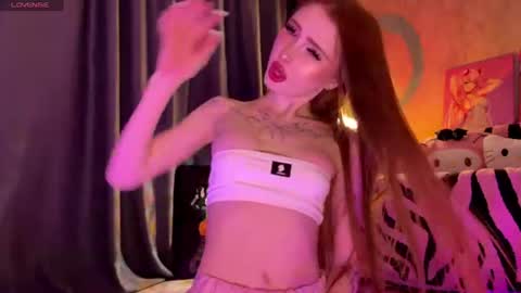 Snapshot of adele_kawaii chatting on 07-13-26, 04:32 Adele online show from 07-13-26, 04:32