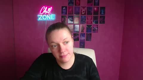 Adele online show from 12-05-25, 06:48