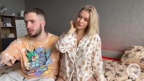 Snapshot of adele_nick2202 chatting on 12-21-24, 09:23 Adele Nick online show from 12-21-24, 09:23