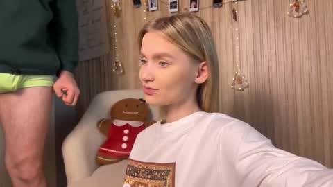 Snapshot of adele_nick2202 chatting on 01-06-26, 09:57 Adele Nick online show from 01-06-26, 09:57