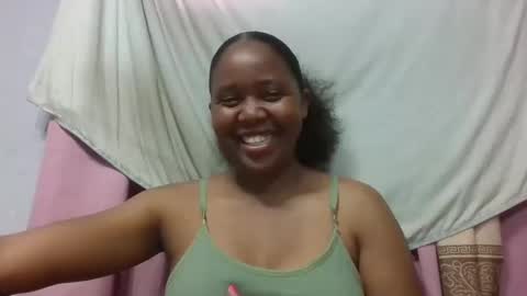 Snapshot of adelealy chatting on 01-18-26, 06:28 adelealy online show from 01-18-26, 06:28