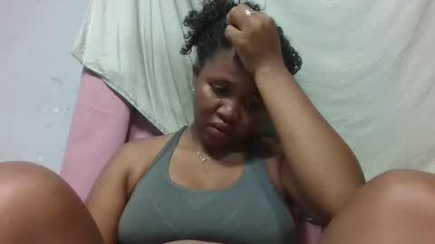 Snapshot of adelealy chatting on 02-06-26, 03:26 adelealy online show from 02-06-26, 03:26