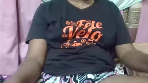 Snapshot of adelealy chatting on 02-27-26, 06:30 adelealy online show from 02-27-26, 06:30