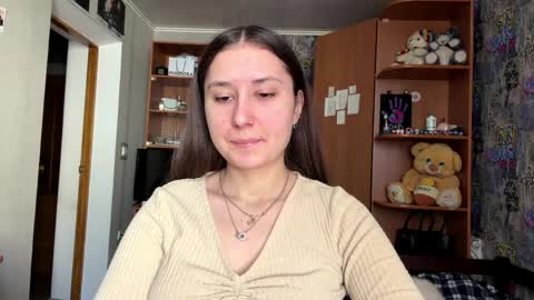 Poly online show from 04-01-26, 08:04