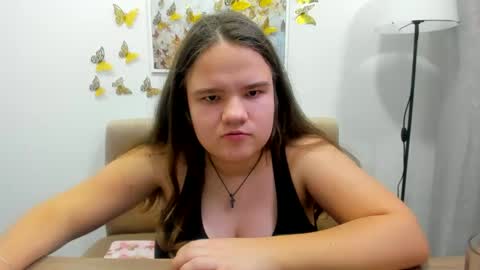 adelecruzz online show from 02-08-25, 04:36