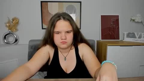 adelecruzz online show from 03-01-25, 04:44