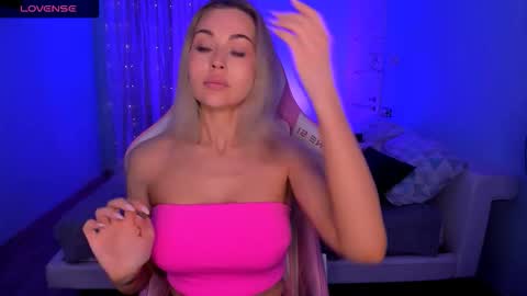 Adele online show from 03-02-26, 01:52