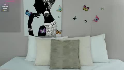 Adele Smithh online show from 12-18-25, 11:38