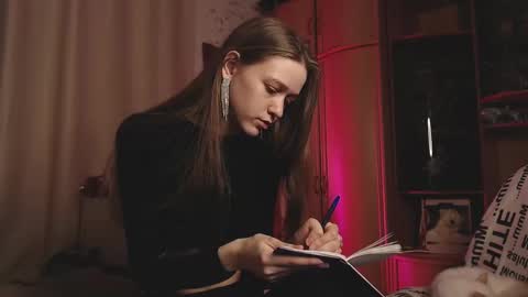 Lina online show from 03-09-25, 02:21