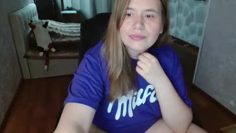 Snapshot of adelinalawson chatting on 05-16-26, 04:53 adelinalawson online show from 05-16-26, 04:53