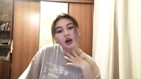 Anna online show from 12-16-25, 03:06