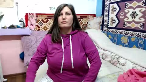 adelinemilf online show from 02-12-26, 10:32