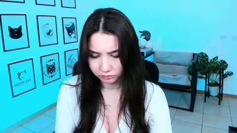 Snapshot of adelleb chatting on 02-25-25, 02:33 Your sweet girl online show from 02-25-25, 02:33