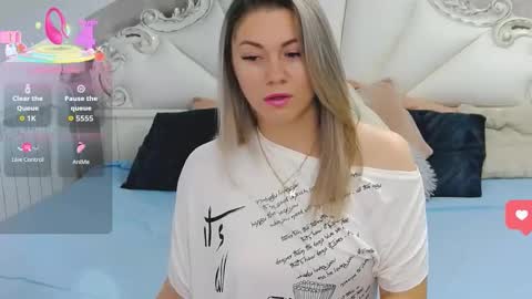 AdelleDeep1 online show from 11-30-25, 09:35