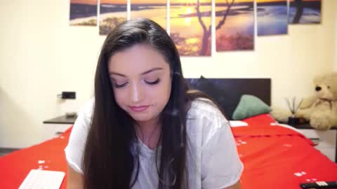 Snapshot of adellineee chatting on 10-07-25, 09:45 Adellineee online show from 10-07-25, 09:45