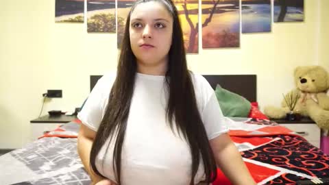 Adellineee online show from 01-10-26, 10:03