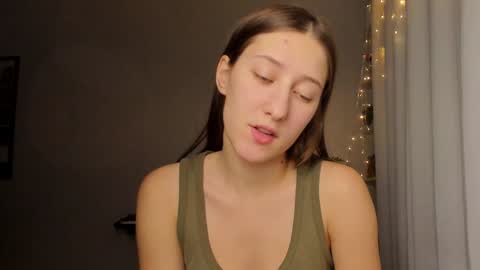 Snapshot of adellqueen chatting on 12-01-24, 10:32 Adell online show from 12-01-24, 10:32