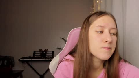 Adell online show from 12-27-24, 10:37