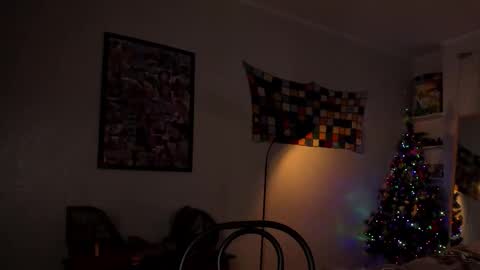 Snapshot of adellqueen chatting on 11-24-25, 11:04 Adell online show from 11-24-25, 11:04