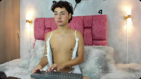 Snapshot of adhara_smith_ chatting on 06-01-26, 11:12 online show from 06-01-26, 11:12