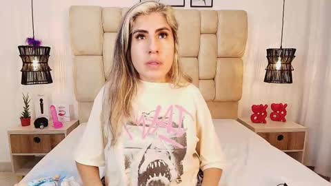 AdharaSmithh online show from 03-04-25, 08:38