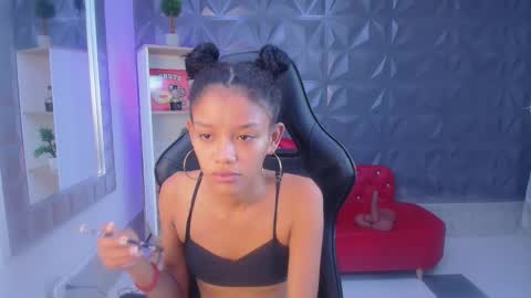 adisson_petite1 online show from 10-28-25, 12:09