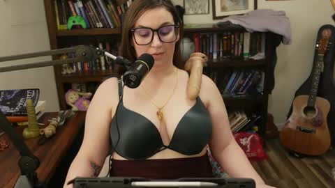 Snapshot of adobe_angel304 chatting on 12-01-24, 11:58 adobe_angel304 online show from 12-01-24, 11:58