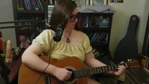 Snapshot of adobe_angel304 chatting on 01-10-25, 10:15 adobe_angel304 online show from 01-10-25, 10:15