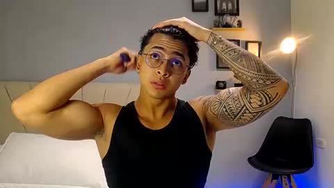 Adonis online show from 11-23-25, 03:39