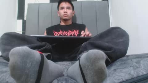 adonis_latin_19 online show from 04-29-26, 07:53