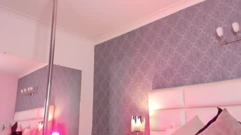 Adonis  online show from 10-17-25, 08:44