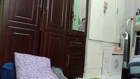 Snapshot of adorable_anna chatting on 11-24-25, 12:32 annelovesu online show from 11-24-25, 12:32