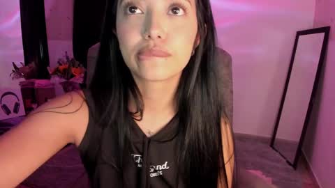 Stormi online show from 02-25-25, 01:20