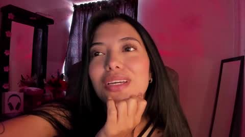 Stormi online show from 02-25-25, 08:41