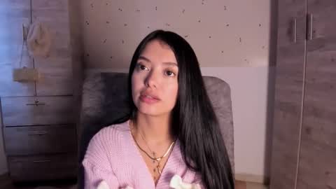 Stormi online show from 09-16-25, 06:42