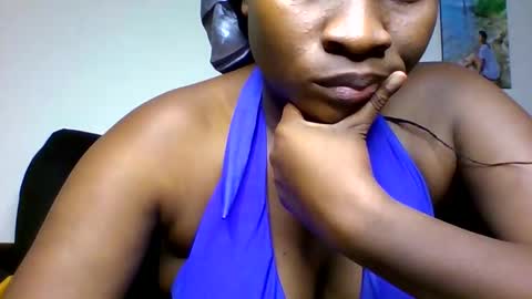 adore_booty online show from 04-22-26, 11:45