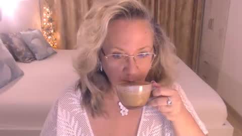 Snapshot of adrena_ chatting on 06-15-26, 02:14 Cryna online show from 06-15-26, 02:14
