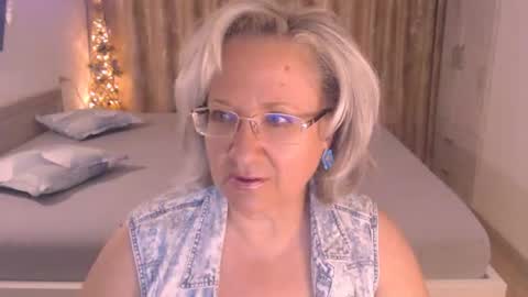 Snapshot of adrena_ chatting on 07-10-26, 02:41 Cryna online show from 07-10-26, 02:41