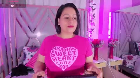 Snapshot of adri_rivera chatting on 07-06-26, 08:33 ADRI online show from 07-06-26, 08:33