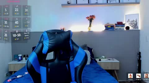 Snapshot of adrian_del_mar chatting on 05-14-26, 10:27 Adrian del Mar online show from 05-14-26, 10:27