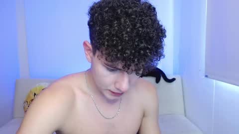 adrian morelli online show from 12-19-25, 07:10