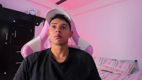 ADRIAN online show from 02-18-26, 07:21