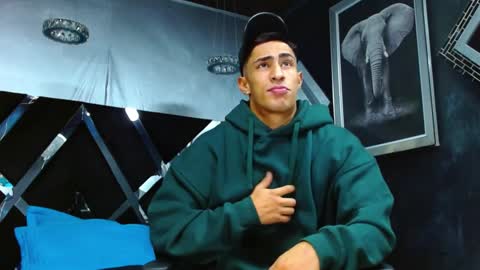   online show from 12-12-24, 11:40