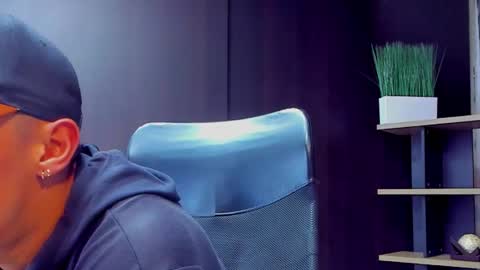   online show from 09-30-25, 12:26