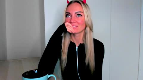 Adriana online show from 12-07-24, 01:18