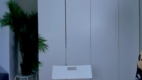 Adriana online show from 04-04-26, 11:18