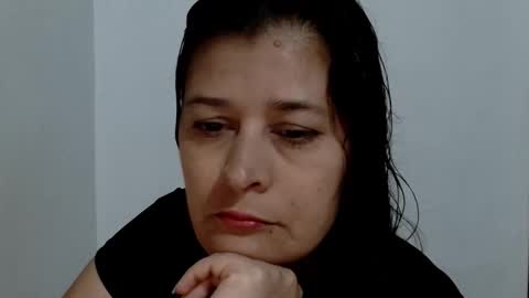 Snapshot of adriana_milf chatting on 09-11-25, 02:55 Adriana milf online show from 09-11-25, 02:55
