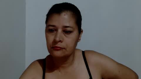 Snapshot of adriana_milf chatting on 09-12-25, 06:13 Adriana milf online show from 09-12-25, 06:13