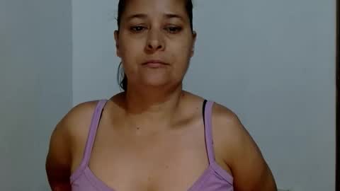 Snapshot of adriana_milf chatting on 11-07-25, 04:56 Adriana milf online show from 11-07-25, 04:56