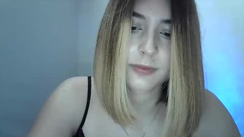 Snapshot of adrianabliss_ chatting on 09-21-25, 06:04 adrianabliss_ online show from 09-21-25, 06:04